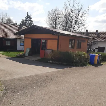 Ranch Farm Stay Rakovica Exterior photo