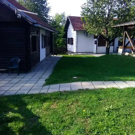 Ranch Farm Stay Rakovica Exterior photo