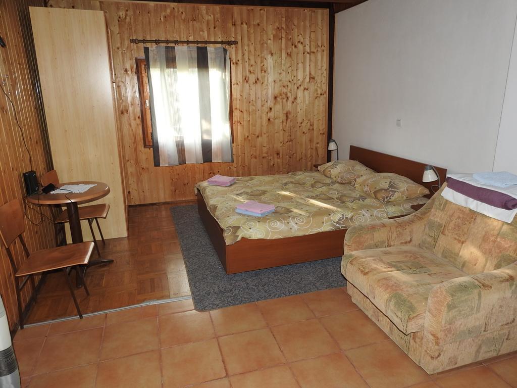 Farm stay Ranch Farm Rakovica